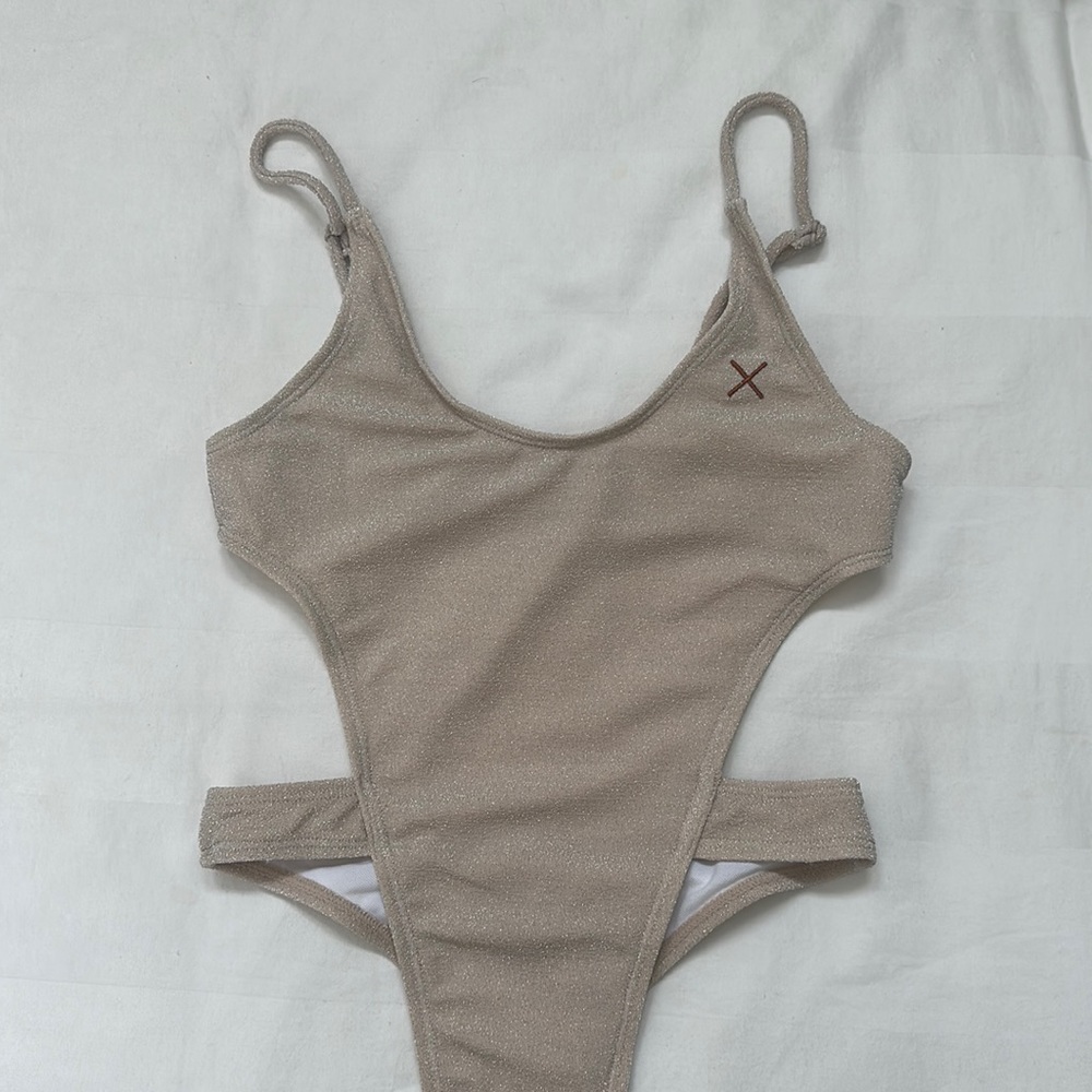 Boutine LA One Piece